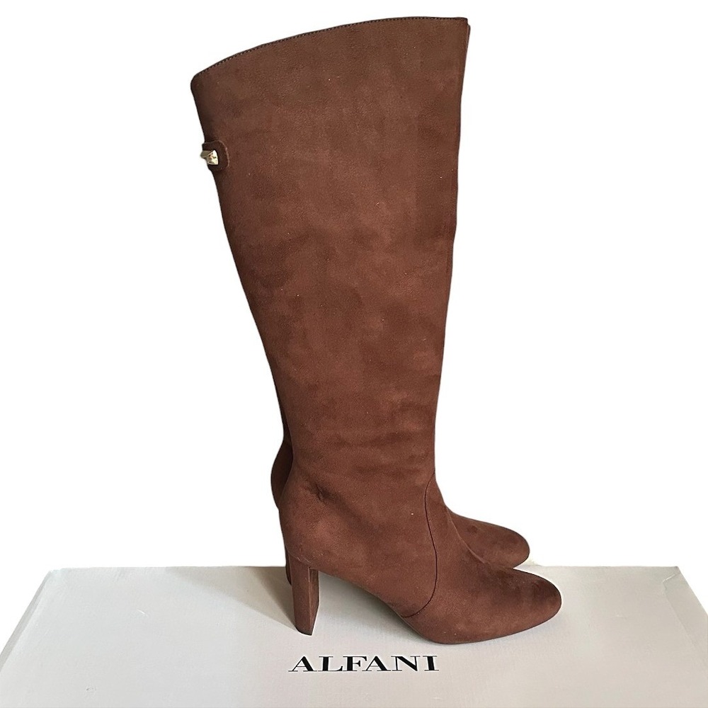 Alfani Adelaydef Brown Microsuede Knee High Boots Size 9M Block Heel Almond Toe